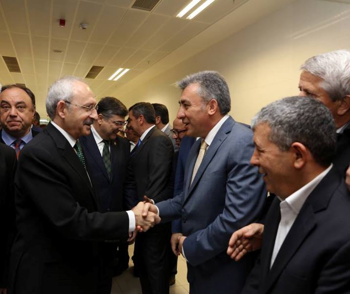 CHP lideri Kılıçdaroğlu İzmir'de