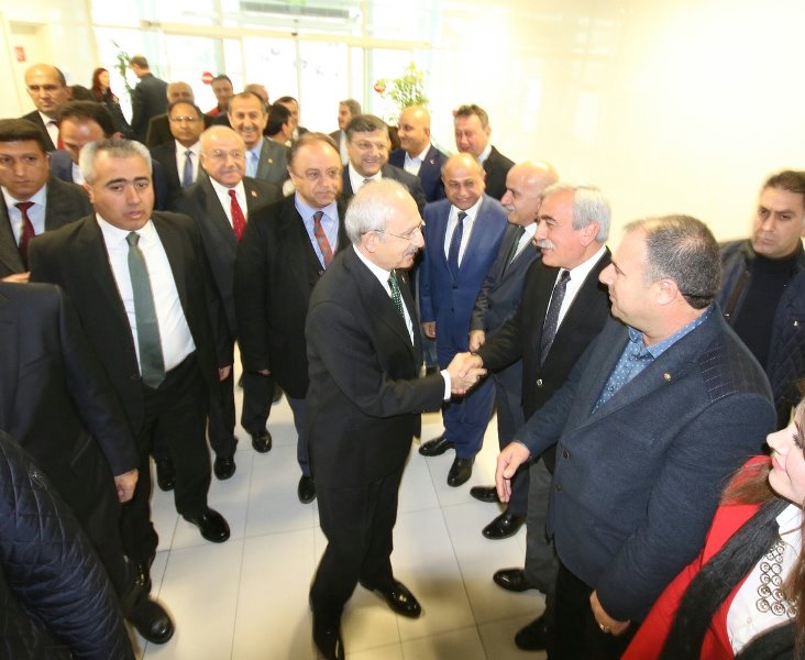 CHP lideri Kılıçdaroğlu İzmir'de