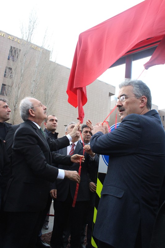 Şehit Fethi Sekin Parkı açıldı