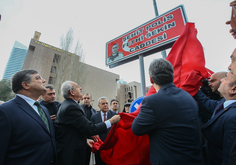 CHP lideri Kılıçdaroğlu İzmir'de