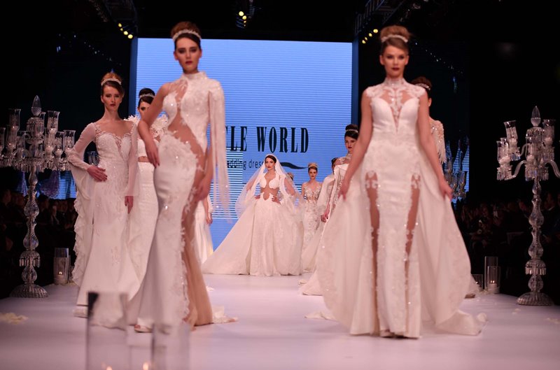 IF Wedding'de solo defile fırtınası...