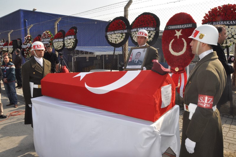 İzmir El Bab şehidi Efiloğlu'nu uğurladı