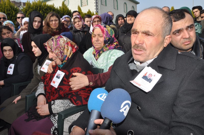 İzmir El Bab şehidi Efiloğlu'nu uğurladı