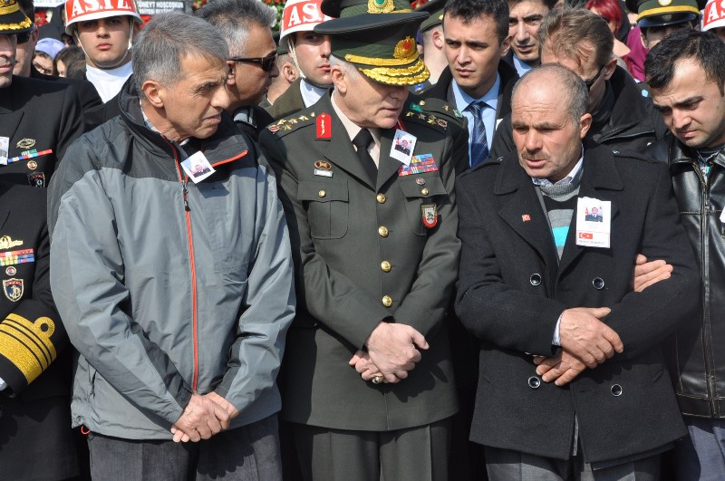İzmir El Bab şehidi Efiloğlu'nu uğurladı