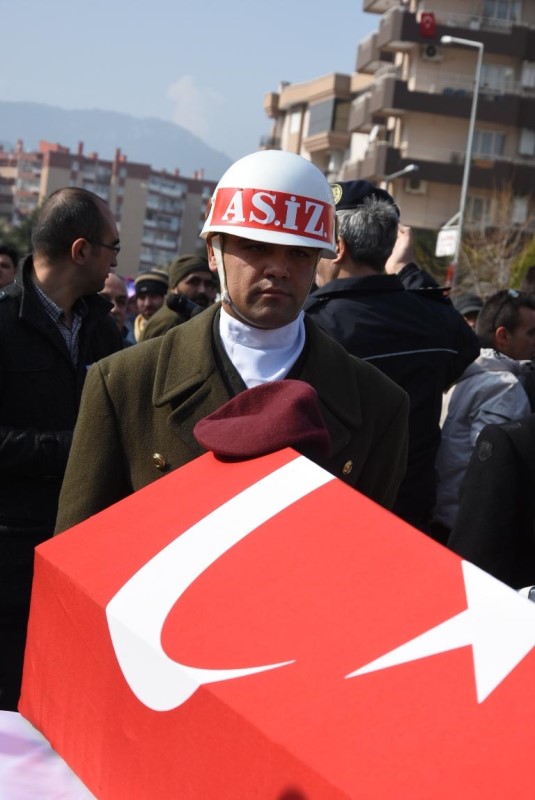 İzmir El Bab şehidi Efiloğlu'nu uğurladı