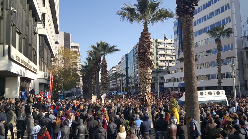 Büyükşehir'de grev kapıya dayandı!