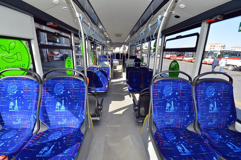 İzmir’in elektrikli otobüsleri geldi