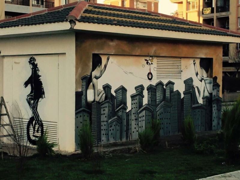 Buca’nın duvarları sanatla boyandı