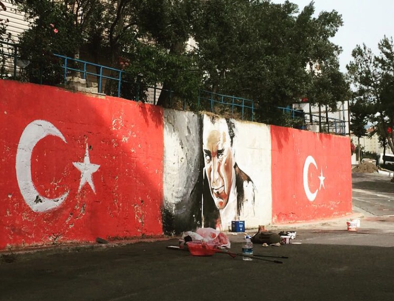 Buca’nın duvarları sanatla boyandı