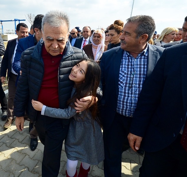 Küçük Menderes'te arıtma bayramı