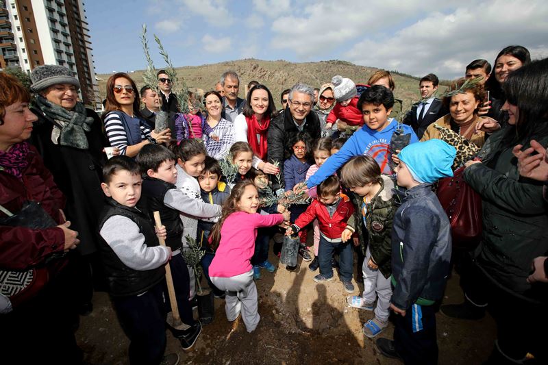 ‘Barış fidanları’ toprakla buluştu