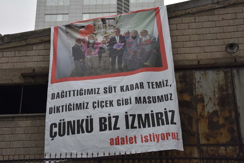 Beraat kararı sonrası adliye önünde büyük coşku