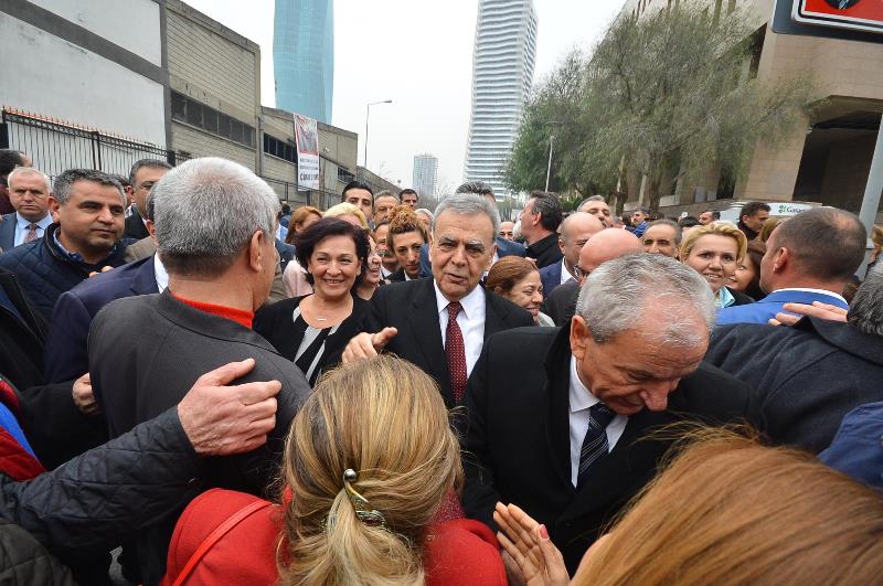 Beraat kararı sonrası adliye önünde büyük coşku