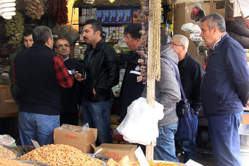 Buca'da şok baskın