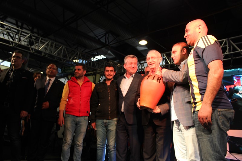 CHP Lideri Kılıçdaroğlu İzmir'de
