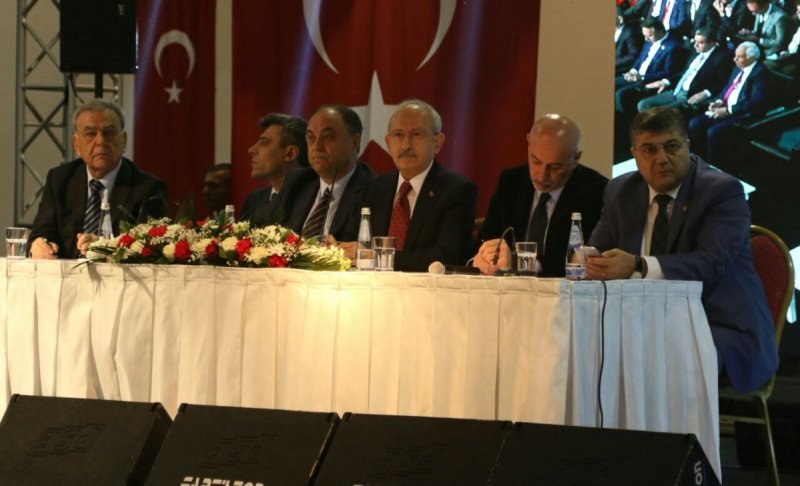CHP Lideri Kılıçdaroğlu İzmir'de