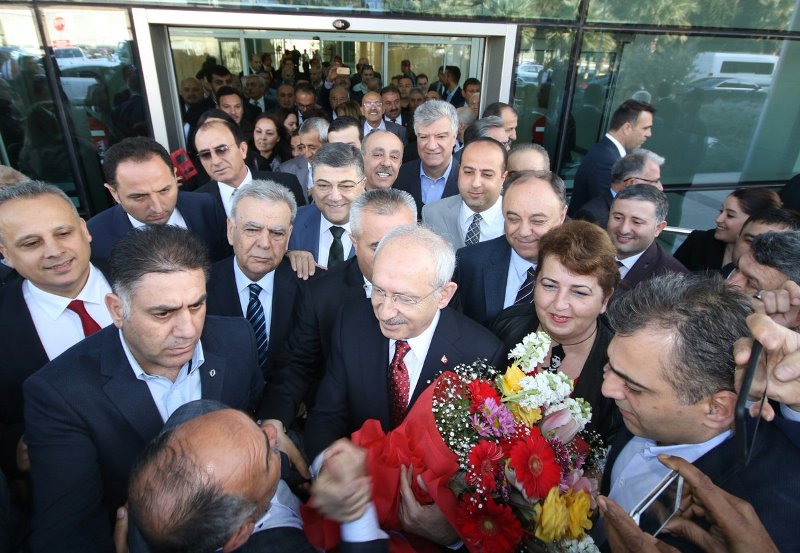 CHP Lideri Kılıçdaroğlu İzmir'de