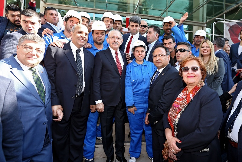 CHP Lideri Kılıçdaroğlu Romanlarla buluştu