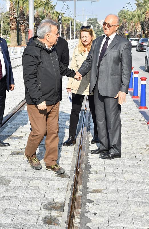 Adım adım tramvay