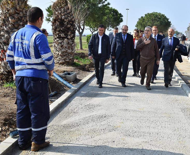 Adım adım tramvay
