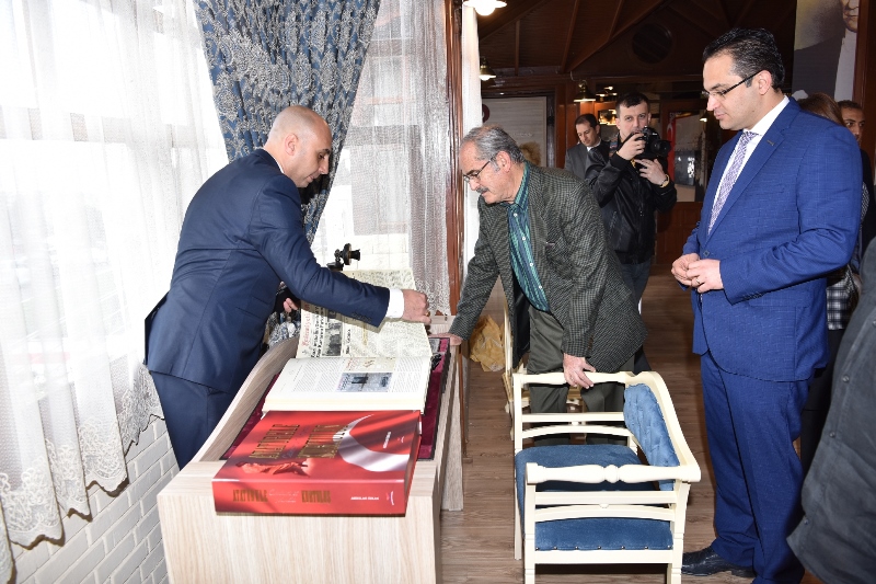 Büyükerşen Ata Anı Evi'ni gezdi