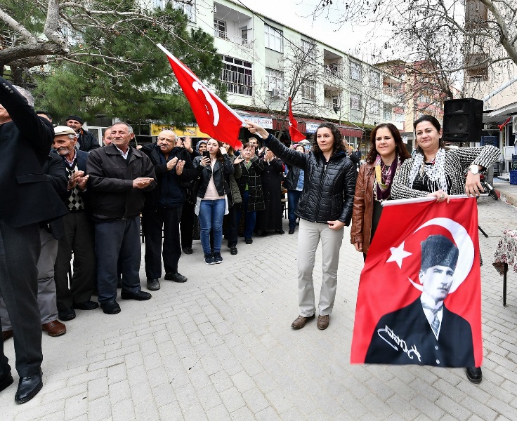 81 vilayet içinde parmakla gösteriliyoruz