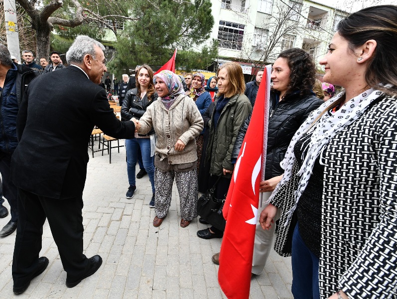 81 vilayet içinde parmakla gösteriliyoruz