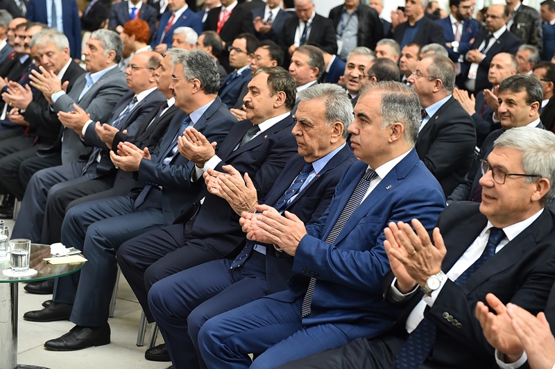 İzmir’de 'doğaltaş şöleni' başladı