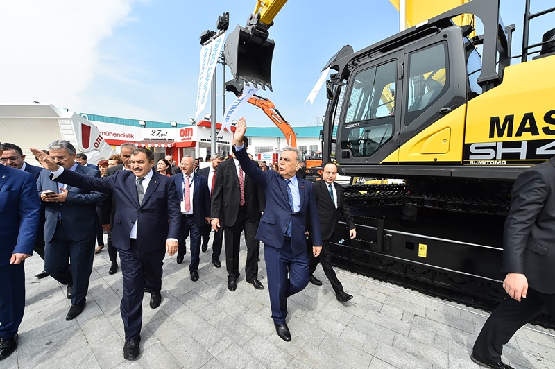 İzmir’de 'doğaltaş şöleni' başladı