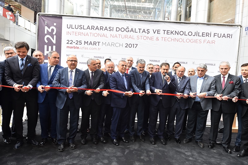 İzmir’de 'doğaltaş şöleni' başladı
