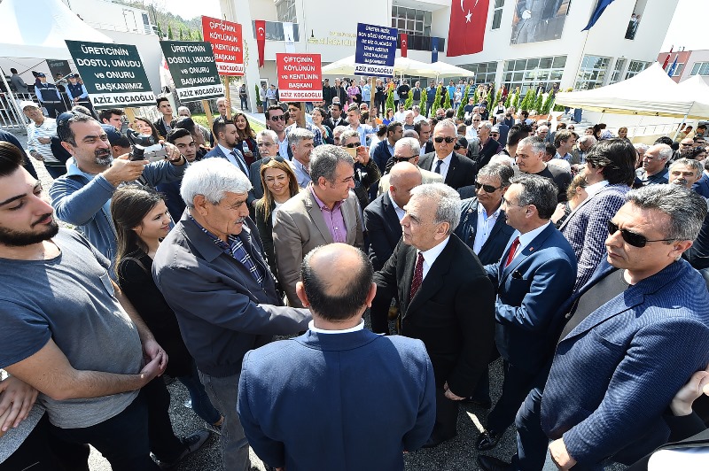 Aliağa Kültür Merkezi açıldı