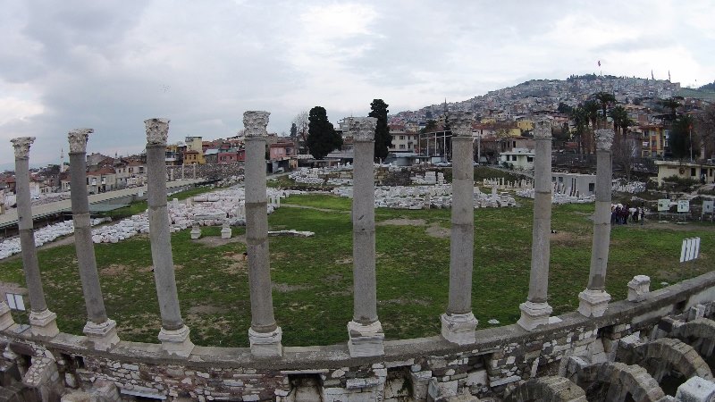 İzmir sizi çağırıyor