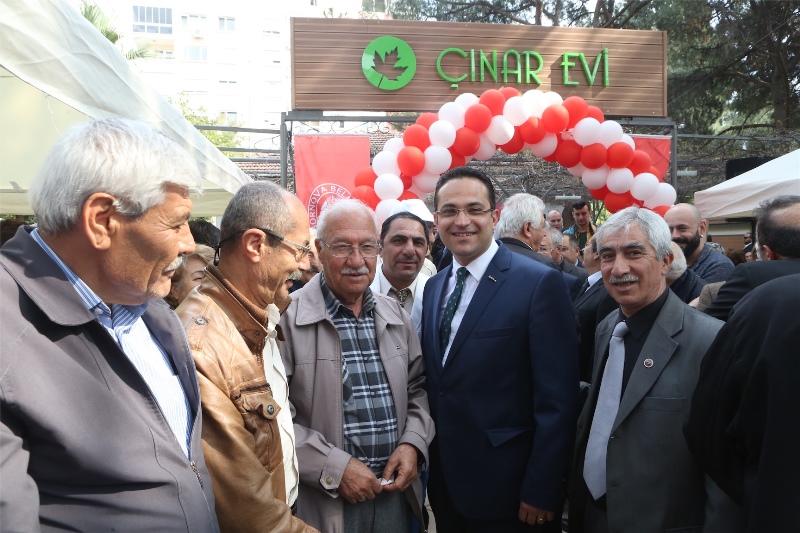 Bornova’nın büyüklerine özel hizmet