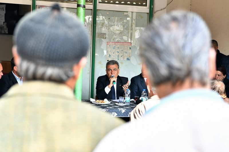 Başkan yollarda