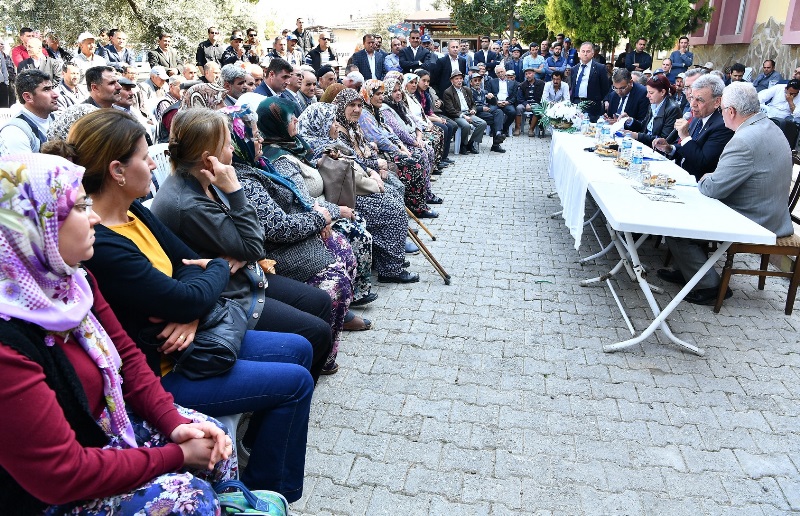 Başkan yollarda