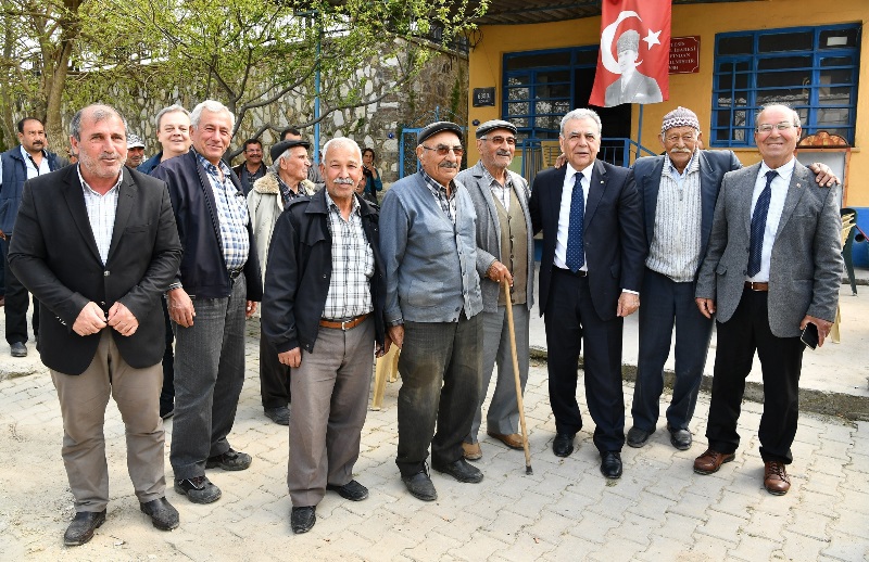 Başkan yollarda