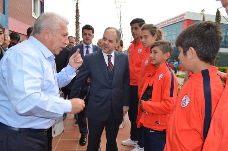 Bakan Kılıç'tan Kordon turu