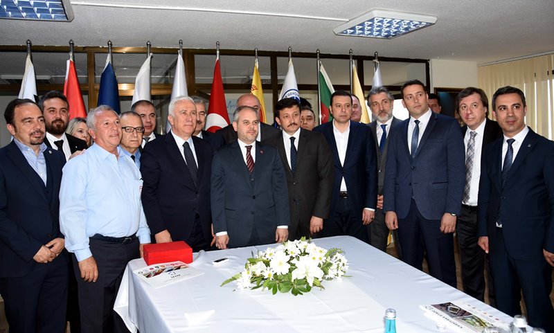 Bakan Kılıç'tan Kordon turu