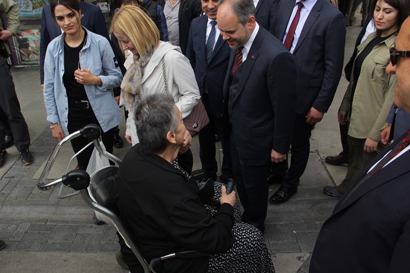 Bakan Kılıç'tan Kordon turu