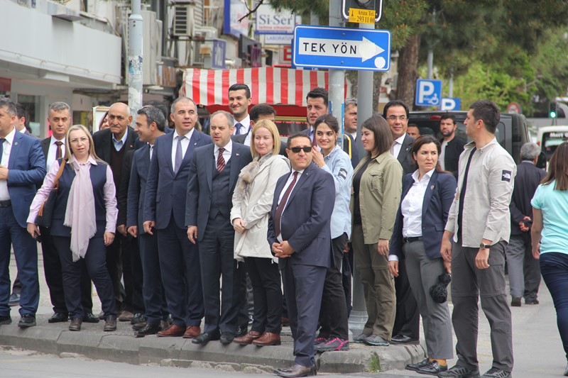 Bakan Kılıç'tan Kordon turu