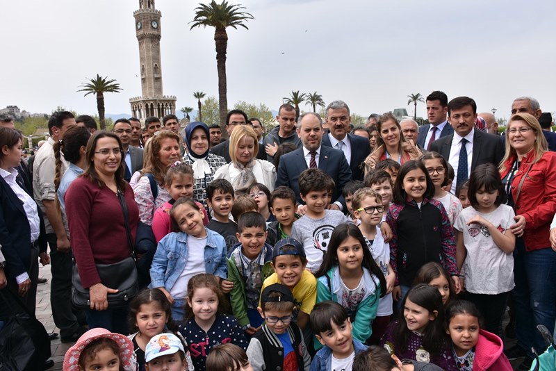 Bakan Kılıç'tan Kordon turu