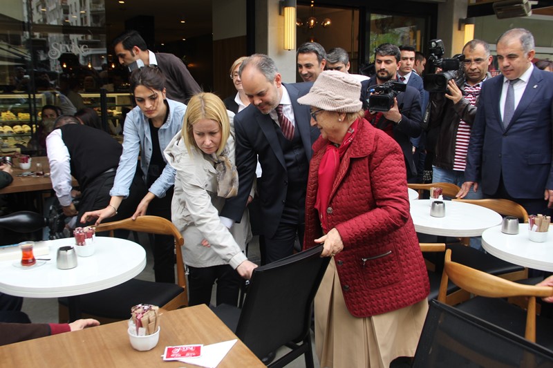 Bakan Kılıç'tan Kordon turu