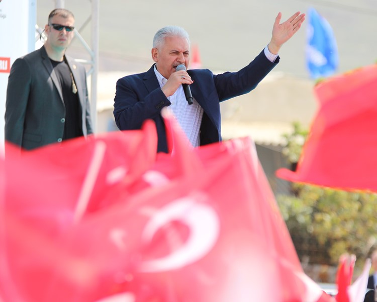 Başbakan İzmir'de
