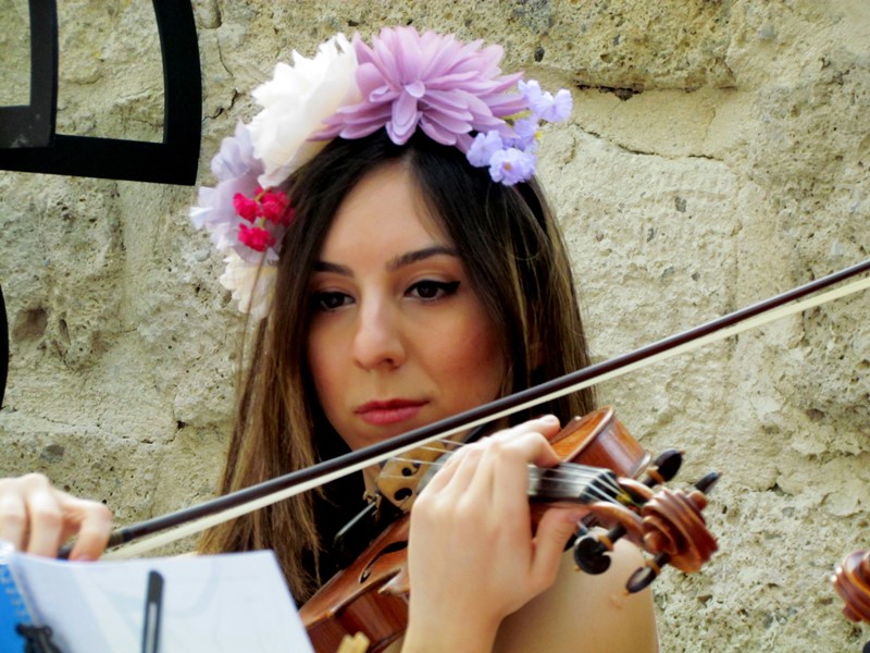 Alaçatı Ot Festivali renkli görüntülerle başladı