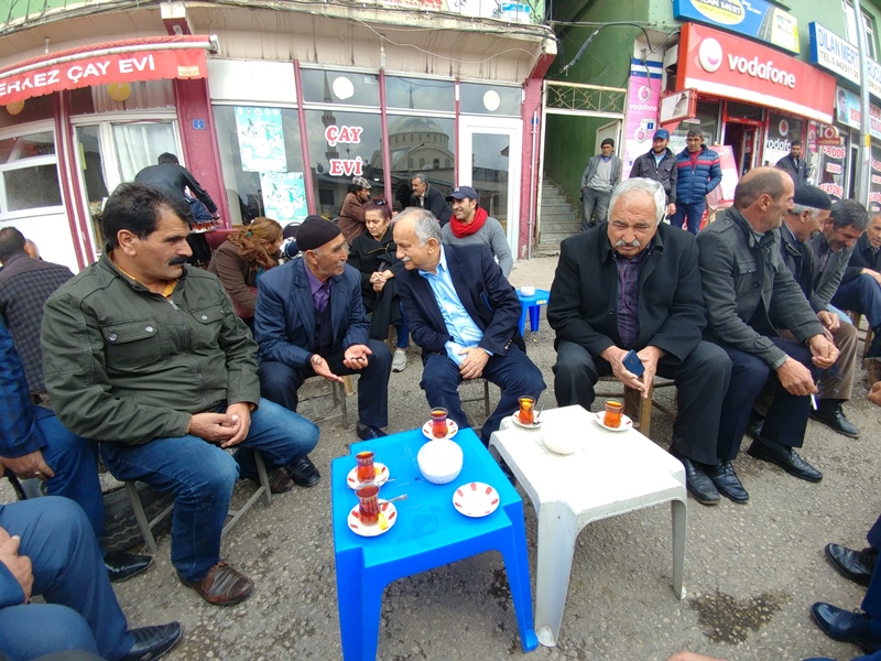 Karabağ'dan Erzurum'da referandum çalışması