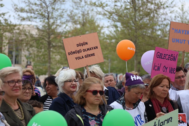 Urla'da Demokrasi Şenliği