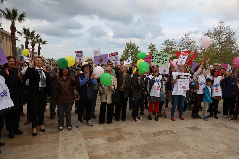 Urla'da Demokrasi Şenliği