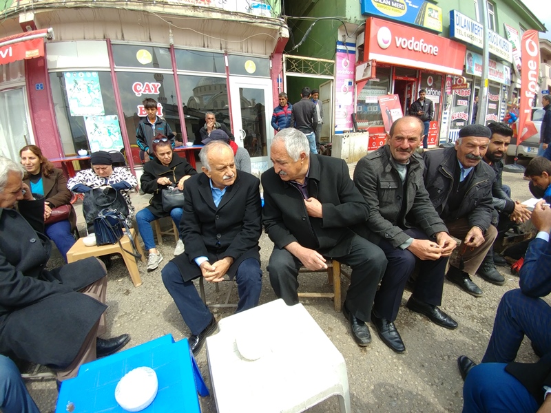 Karabağ'dan Erzurum'da referandum çalışması