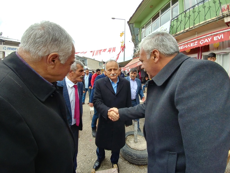 Karabağ'dan Erzurum'da referandum çalışması