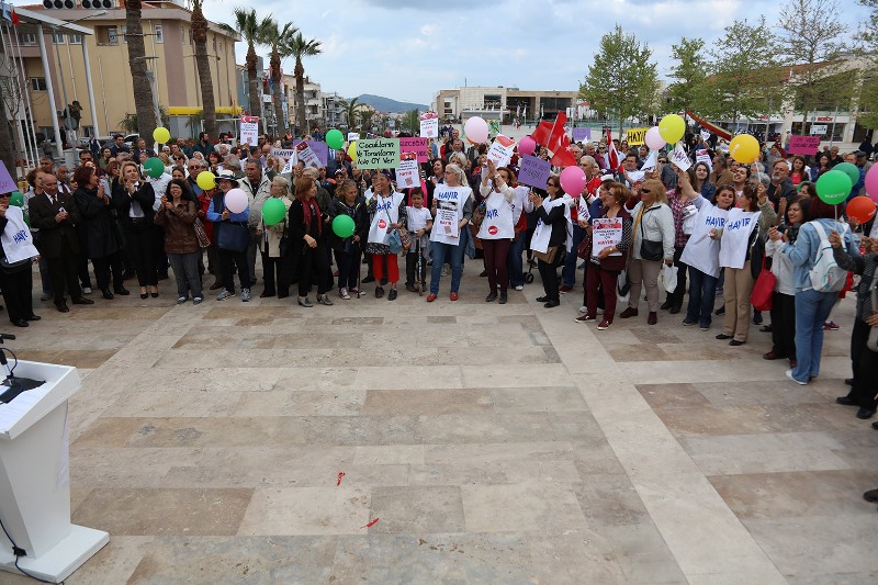 Urla'da Demokrasi Şenliği